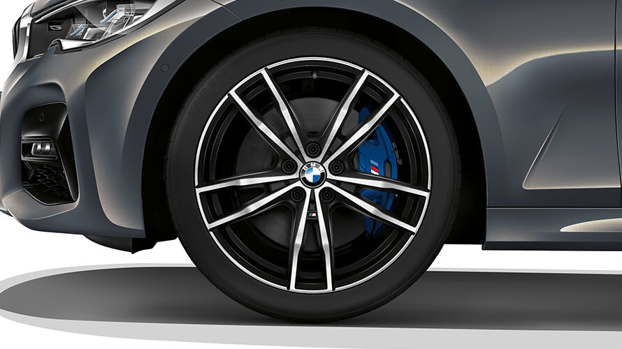 19” Double-Spoke 791 M in Jet Black Uni, Goodyear 19” Double-Spoke 791 M in Jet Black Uni, Goodyear